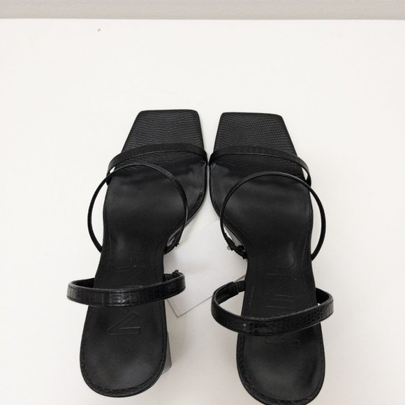 MNG strappy Sandals - Picture 3 of 5